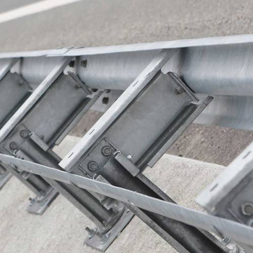 Czym są i jak działają poduszki zderzeniowe