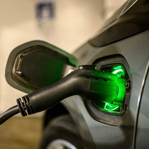 Jak działa rezerwa w samochodach elektrycznych